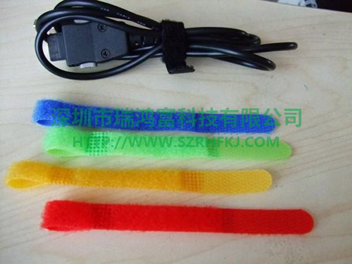 深圳市瑞鴻富科技有限公司是集于研發(fā)生產(chǎn)尼龍粘扣帶魔術(shù)貼、射出勾魔術(shù)貼、蘑菇頭魔術(shù)貼、細(xì)軟勾魔術(shù)貼、勾毛同體魔術(shù)貼、不抓毛魔術(shù)貼、發(fā)卷帶魔術(shù)貼、高周波電壓魔術(shù)貼、阻燃型防火魔術(shù)貼、背靠背粘扣帶,魔術(shù)貼捆綁帶,魔術(shù)貼扎帶、背膠沖型魔術(shù)貼、松緊彈力魔術(shù)貼、、3M魔術(shù)貼、魔術(shù)布/OK布、注塑袖口魔術(shù)貼、3D VR眼鏡頭帶、運(yùn)動器材魔術(shù)貼、醫(yī)用魔術(shù)貼、數(shù)據(jù)線收納皮扣、研磨片魔術(shù)貼、特殊魔術(shù)貼等產(chǎn)品為粘扣扎帶提供最好的解決方案定制加工的大型廠家之一
